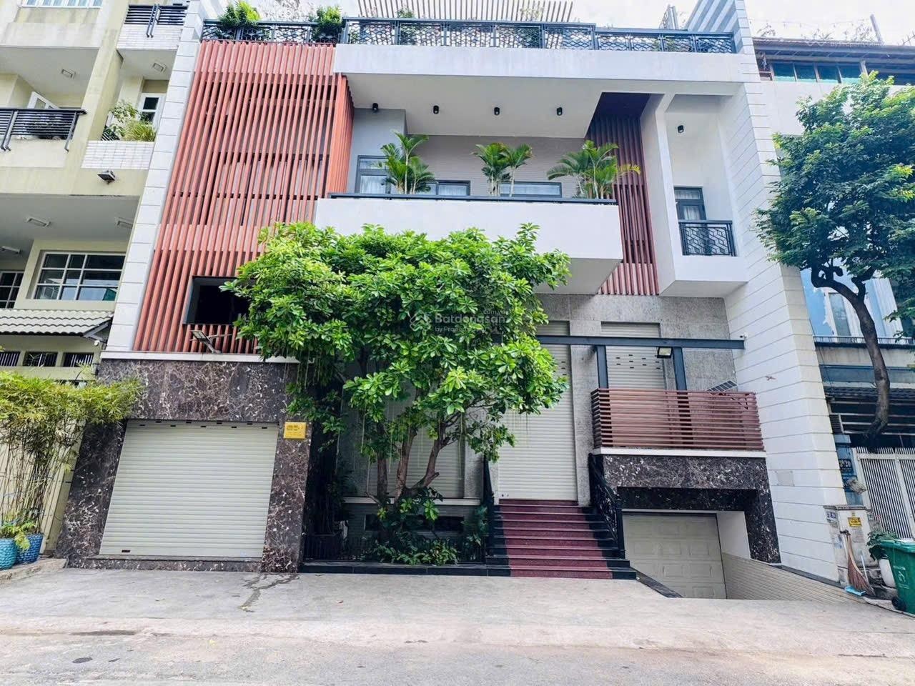Mặt bằng 225m2 cách mặt tiền Hồ Văn Huê 60m hẻm xe tải quay đầu! Nhà trống 1 trệt - hầm - lửng