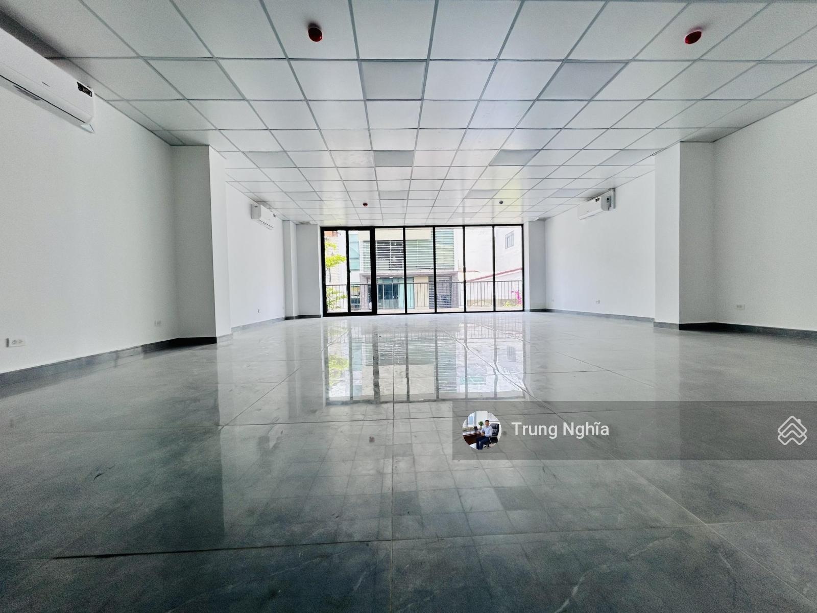 Toà nhà mặt tiền đường Cao Thắng diện tích: 8x22m trệt 4 lầu cho thuê