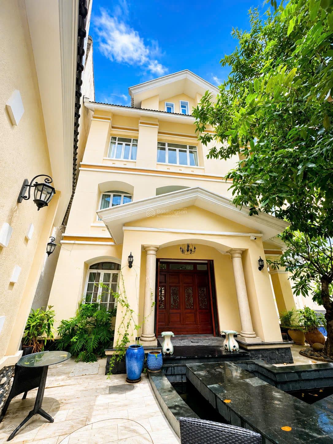 Nhà hồ bơi - mặt tiền hoàng văn thụ - thượng lưu phú nhuận, 400m2 - gần sân bay