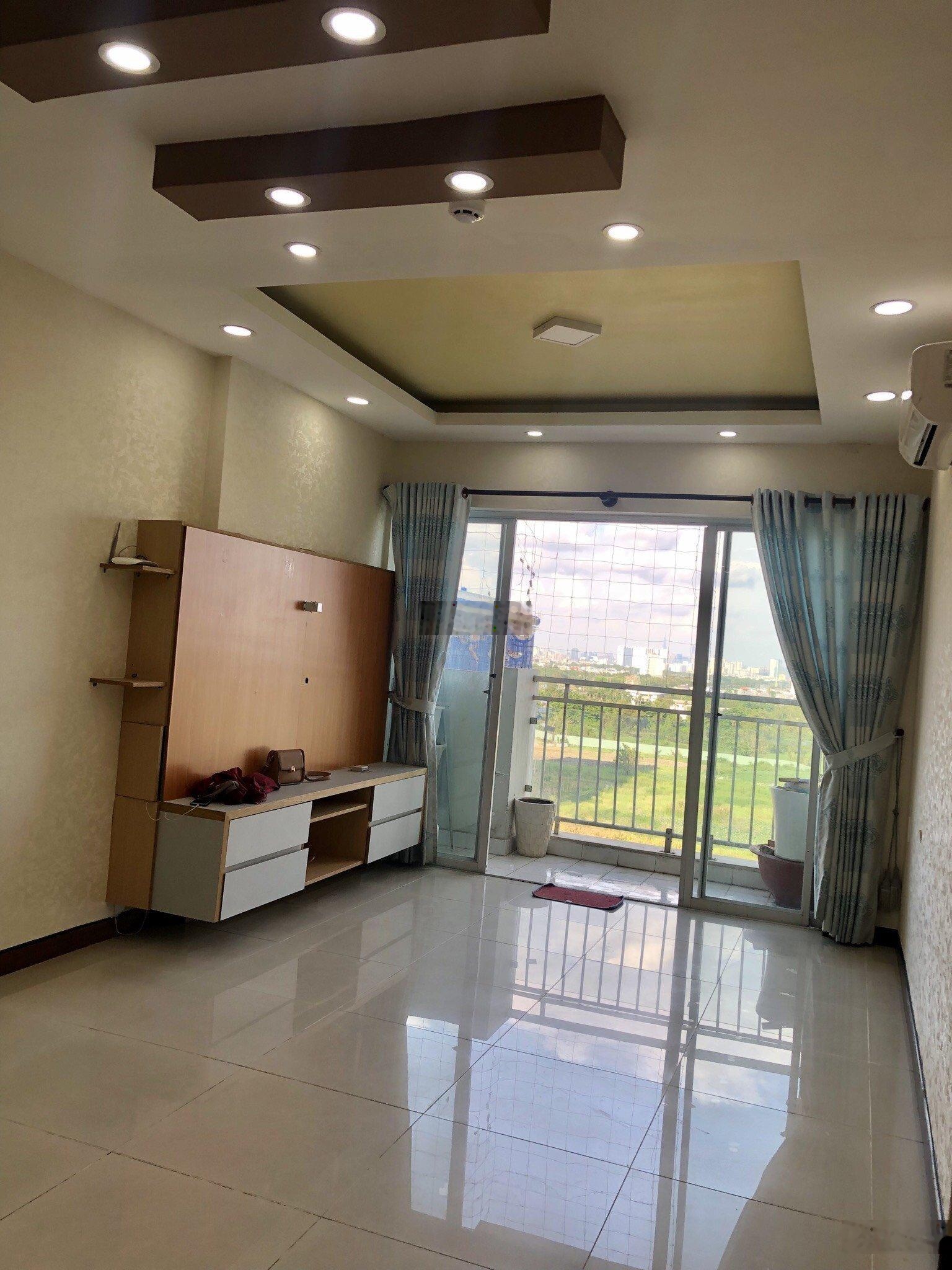 Cho thuê CH The Mansion Nguyễn Văn Linh 82m2, 6tr 2PN, LH: 0901341984 Phương