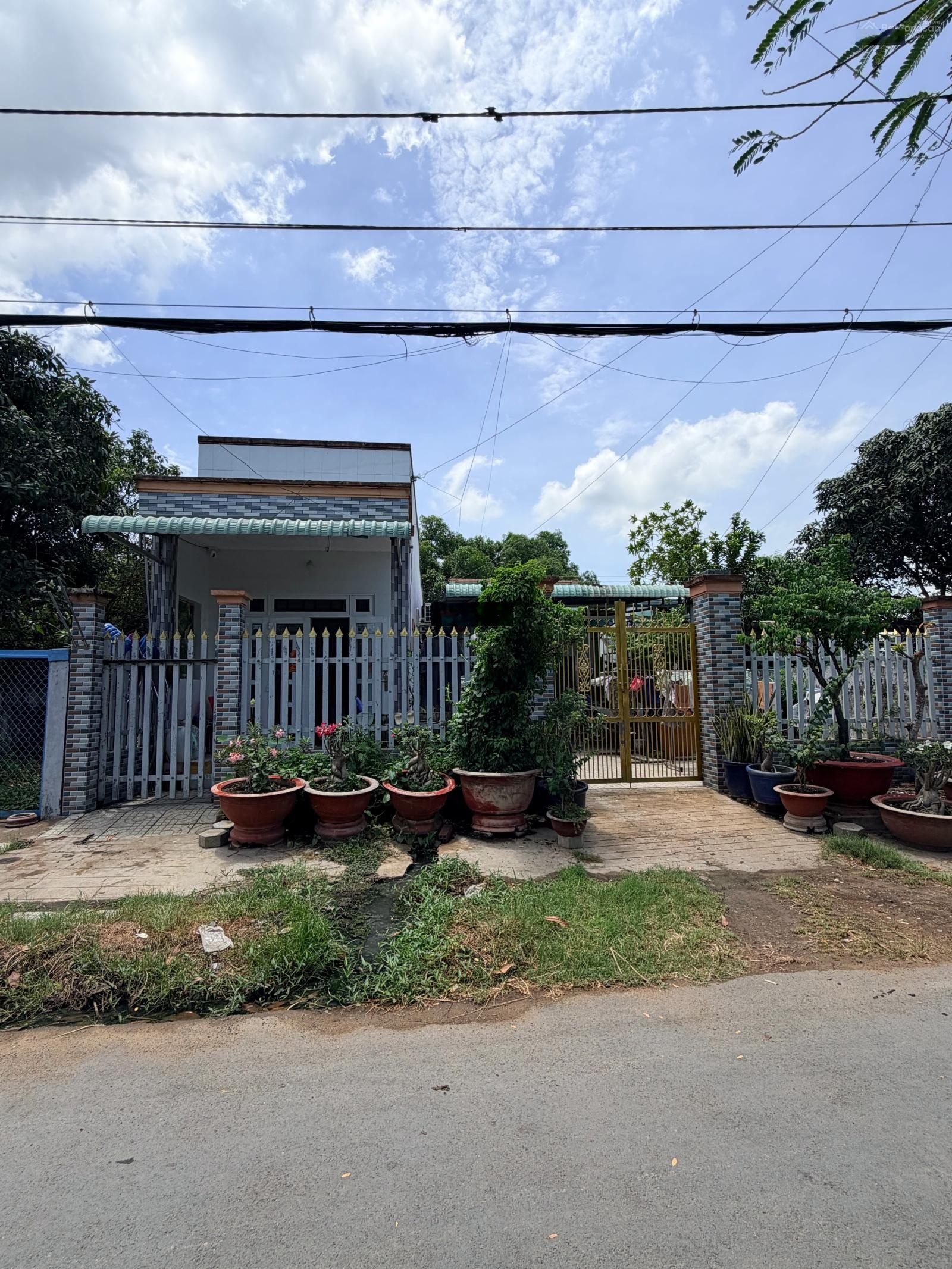 Căn nhà này từng bị nghĩ phải cho thuê hơn 40 triệu/tháng. Nhưng giờ chủ chỉ lấy đúng 20 triệu