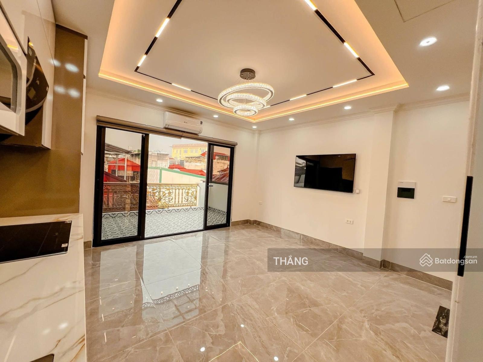 Chính chủ cần bán lô góc phố trần khát chân. 50m sd. 6t..mt 4,2m. ngõ 3m. gần phố. 12 tỷ hơn.