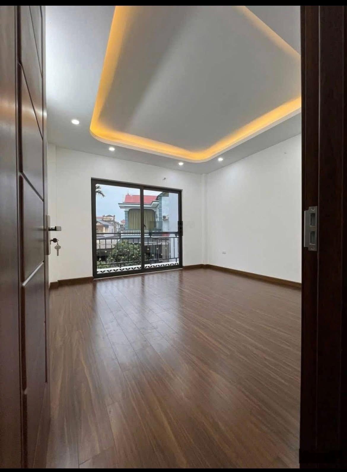 Hiếm phạm văn đồng 40m 4 tầng nở hậu chỉ 7.2 tỷ