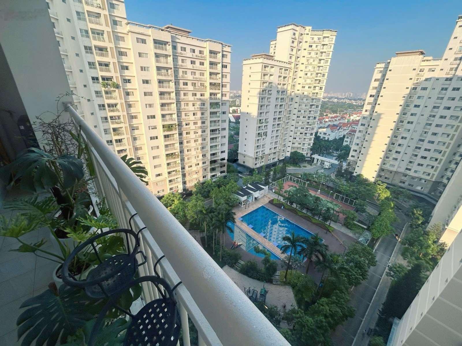 Cho thuê căn hộ chung cư Mailand Hanoi City, 15 triệu VND, 109 m2, Nội thất siêu đẹp. 0985302497