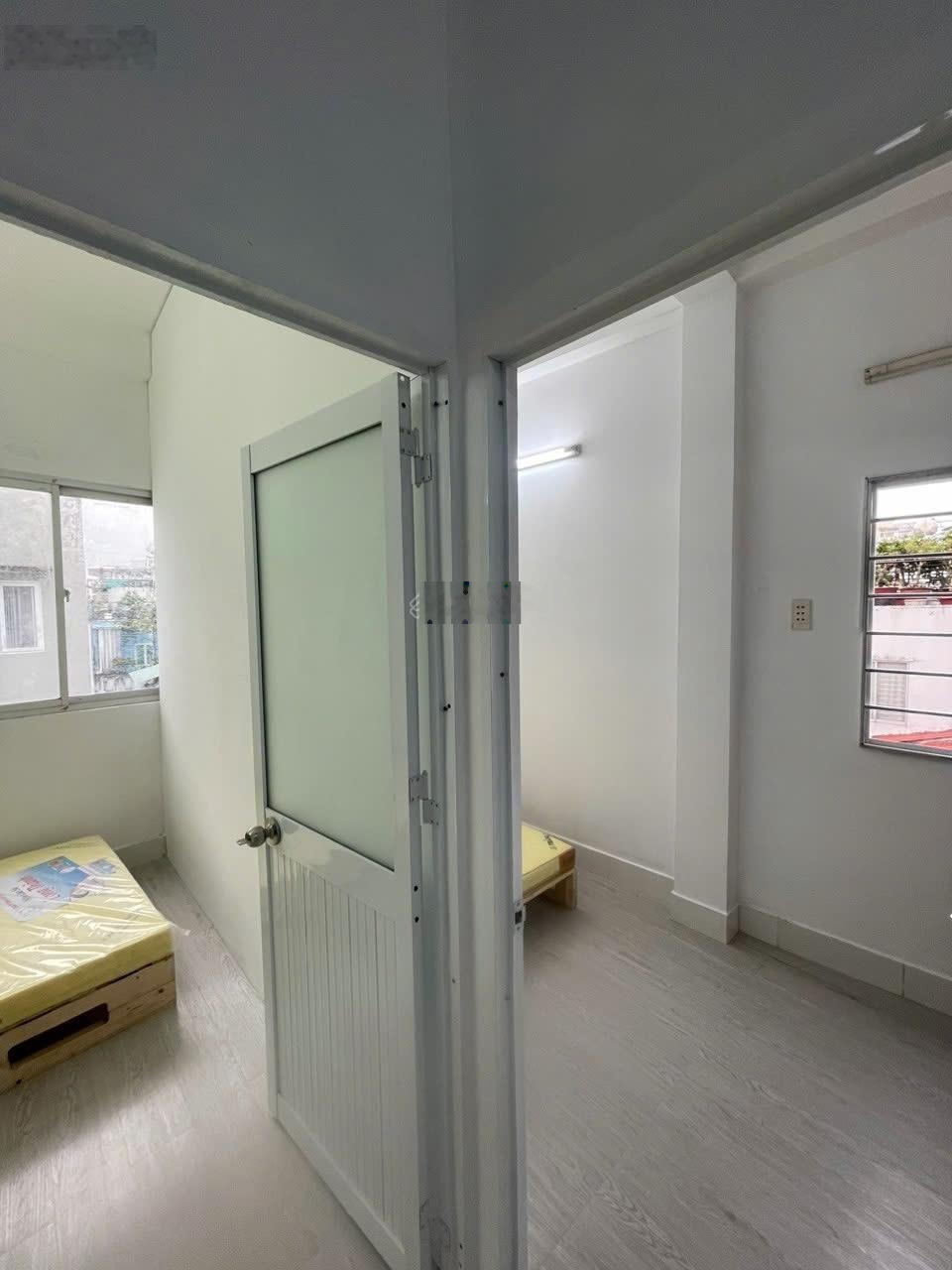 Cho Thuê Căn 2PN1WC Full Nội Thất, 40m2, 6tr3, Nguyên Hồng, Bình Thạnh