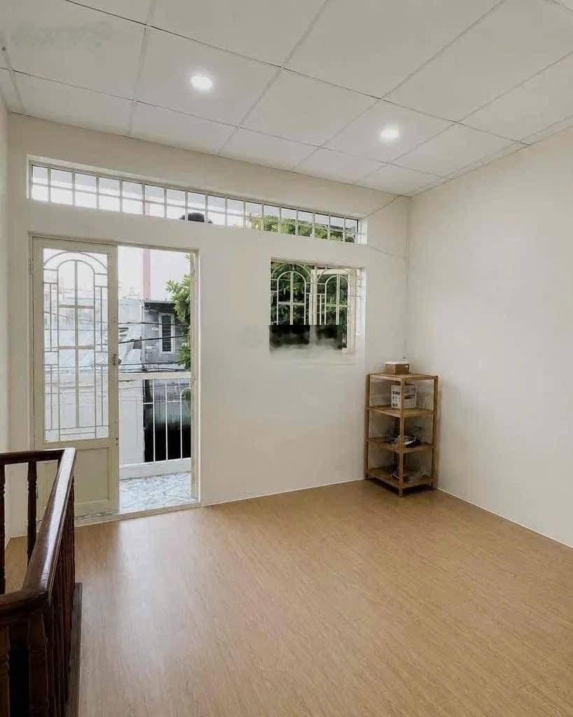 Bán Nhà chuyển đi nơi khác nhà 1/ đường phạm Thế Hiển Quận 8 kế bên nhà thờ Giáo Xứ