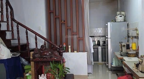 Cho thuê nhà riêng 3PN, 3WC, 120 triệu, 200m2 tại Trần Quang Quá, Tân Phú, HCM