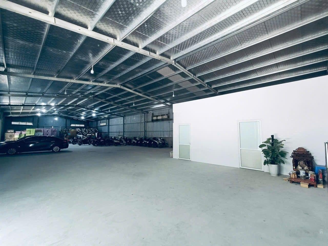 Chính chủ cho thuê 630m2 kho xưởng Ba La - Xốm - Hà Đông, có PCCC, giá 105k/m. LH 0965730488