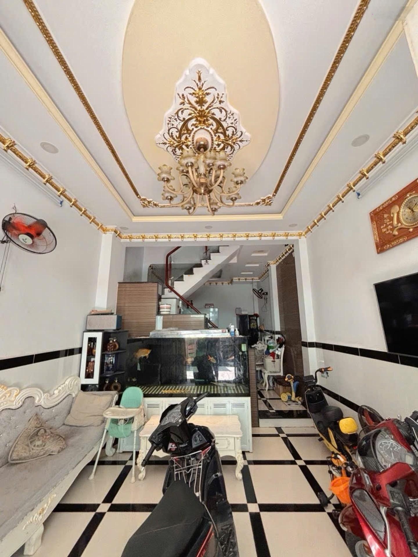 Siêu phẩm lý thái tổ - diện tích trong mơ 40m2 (4x10) - 4 tầng đúc thật - chỉ 6.1 tỷ