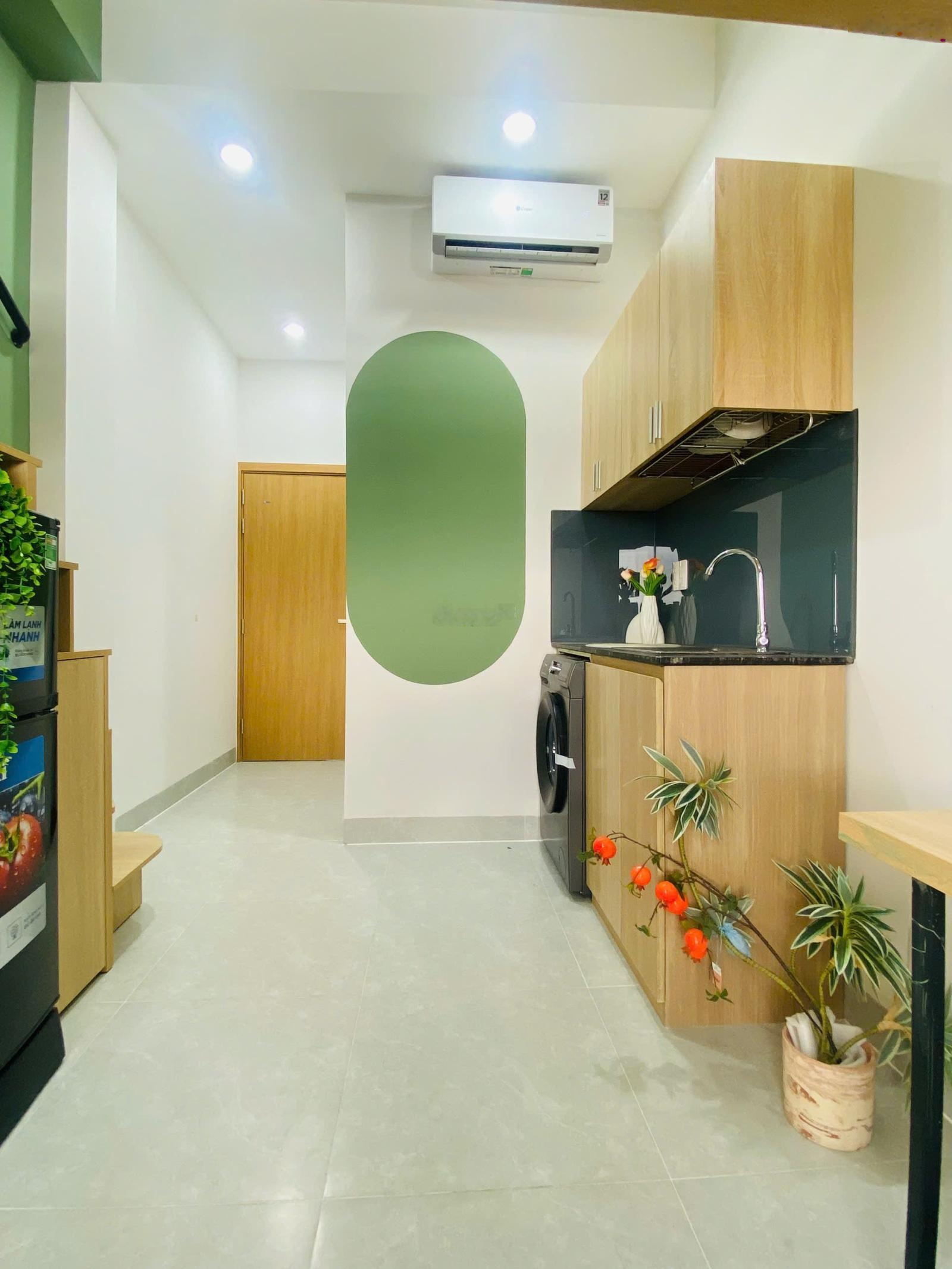 Cho Thuê NC Mặt Tiền HUỲNH THÚC KHÁNG Quận 1.