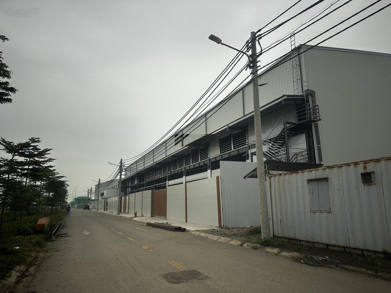 Bán kho, nhà xưởng 1003m2 tại Cụm công nghiệp Phương Trung, giá 13,9 tr/m2 sẵn sổ đỏ LH: 0904588816