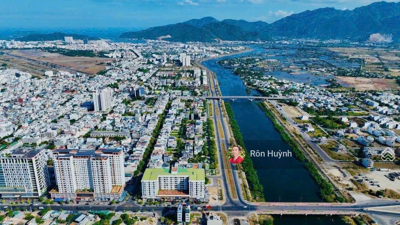 Hàng hiếm sót lại lô 2 mặt tiền đường Vành Đai 2 view trực diện Sông Quán Trường và KĐT Sungroup