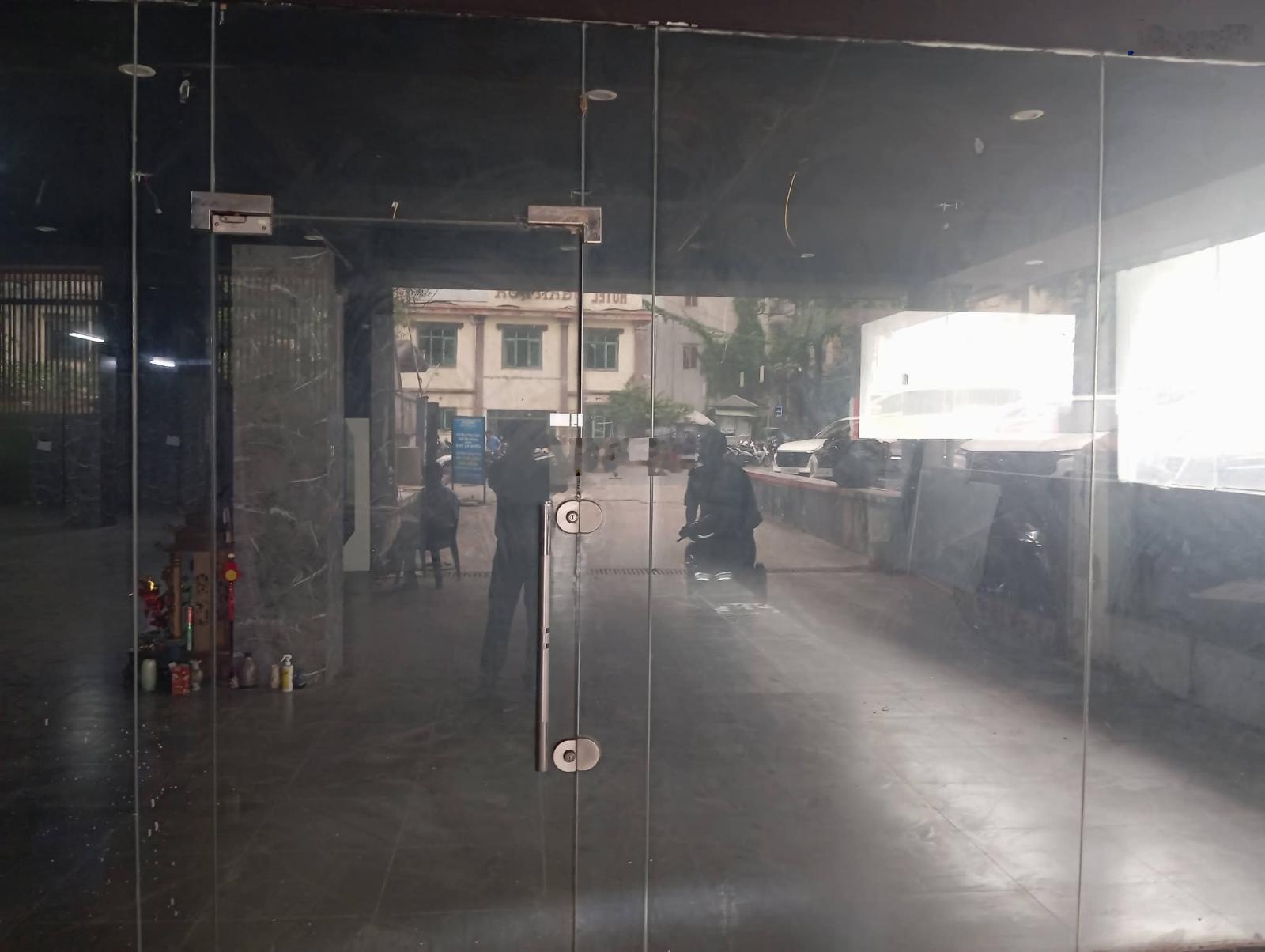 Cho thuê kho, xưởng sản xuất Cầu Giấy, Quan Hoa, Hà Nội. DT 500m2. Xuất VAT, điện 3 fa. Giá 75tr/th
