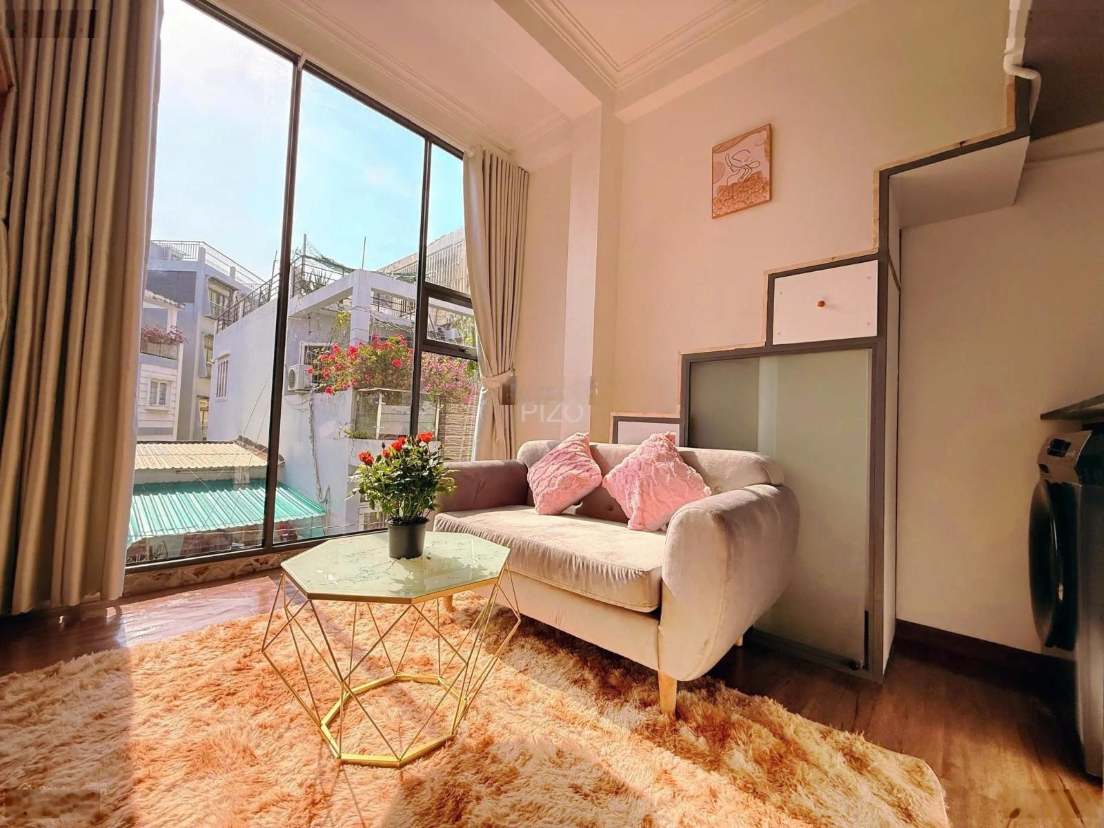 Chỉ 10 Tỷ. HẺM XE HƠI ngay Mặt Tiền Phan Đăng Lưu, PN. DTCN: 40m2, 4 Tầng. Dân trí cao, an ninh.