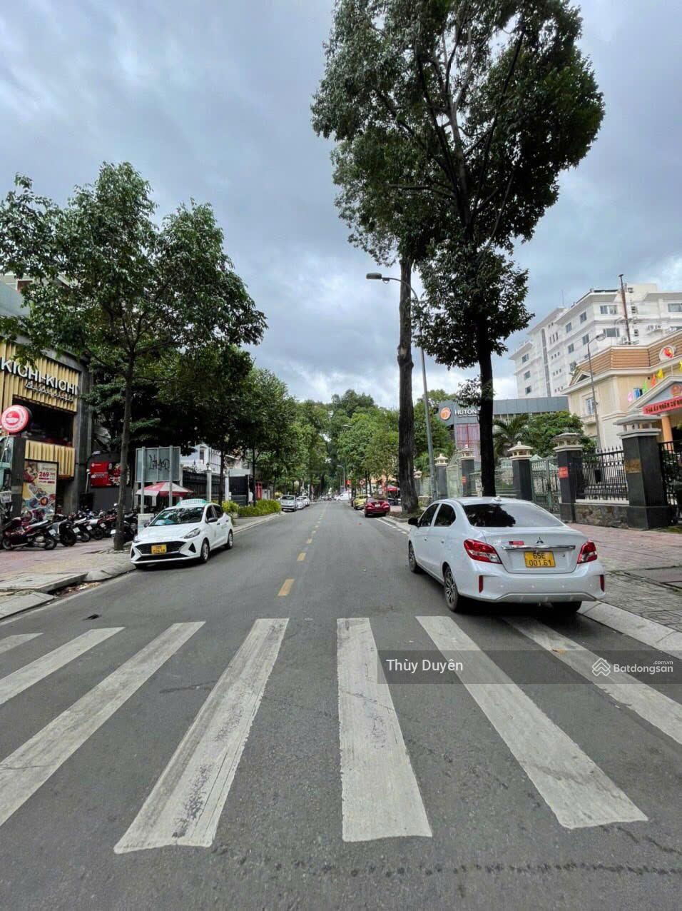 Khuôn đất lớn 640m2 còn sót lại - MT Nguyễn Chí Thanh, Quận 10