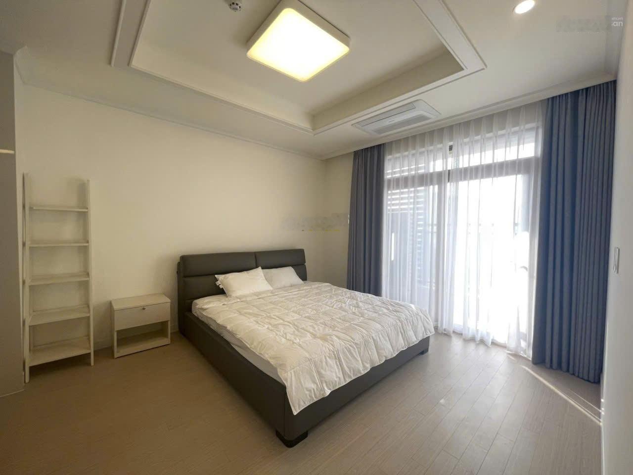 Cho thuê căn 2PN Starlake - Tây Hồ Tây, giá 30tr/th ,DT 106m2,Full nội thất cao cấp.Lh 0815489669