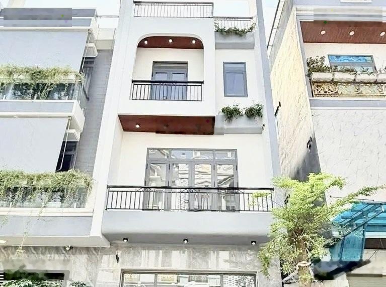 Nhà đẹp quận 7, pháp lý chuẩn, xe hơi ngủ trong nhà, 4 tầng hiện đại, nhỉnh 7 tỷ