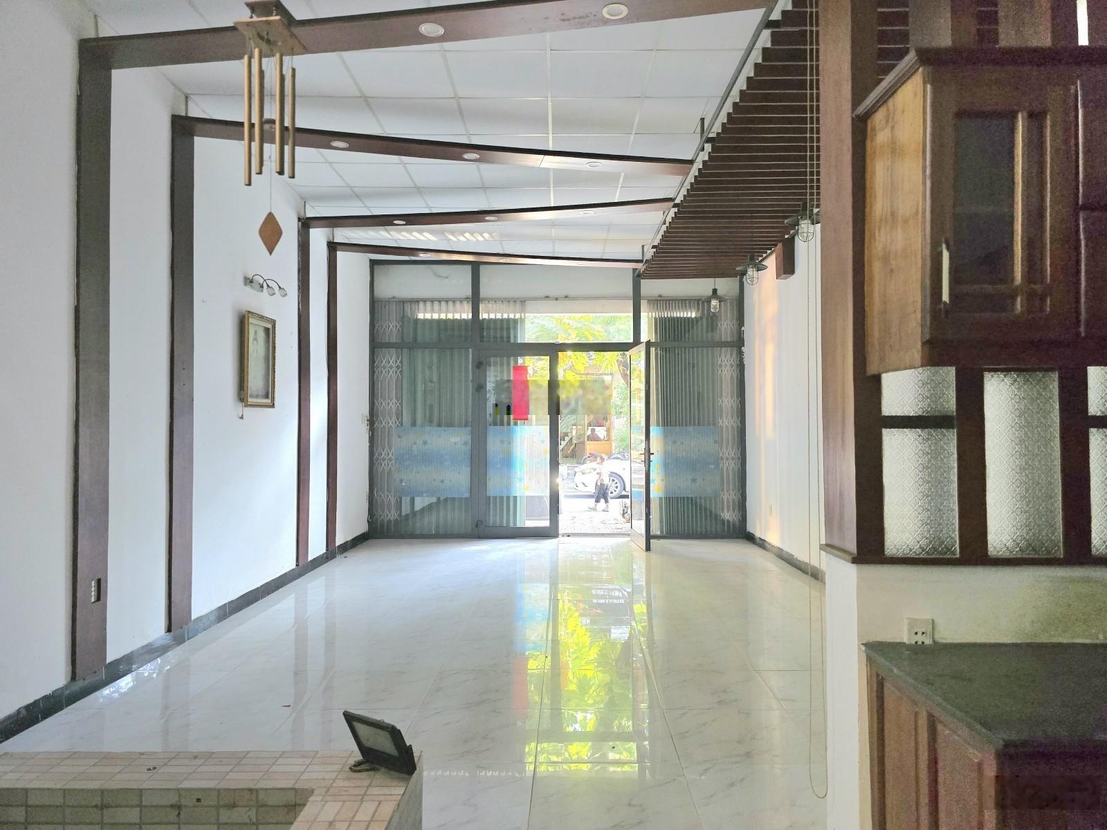 Bán nhà mặt phố tại Dũng Sĩ Thanh Khê, 6,69 tỷ, 75m2, Chính chủ, Hot!