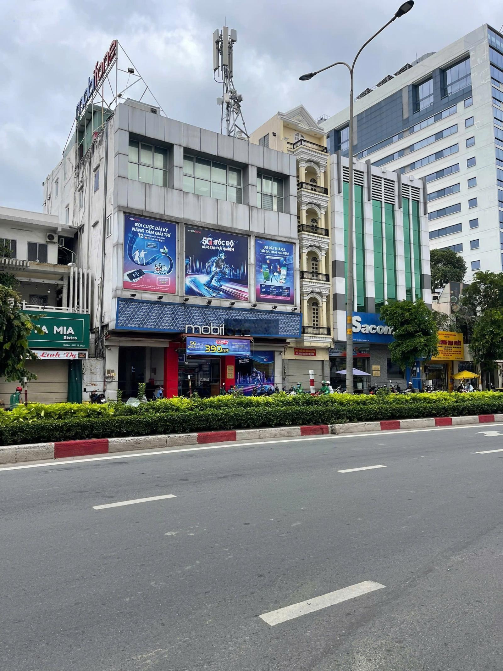 Cần Bán Nhanh MT Lạc Long Quân - 12x18m - CN 219m - Hầm 3 Tầng - HĐ 100tr/th - Bán 40 Tỷ