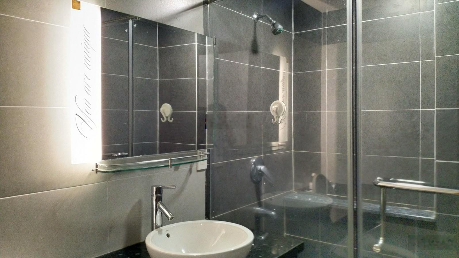 Cho thuê căn hộ CC Sunrise City, 16 triệu, 77m2, 2PN, 2WC, chính chủ uy tín