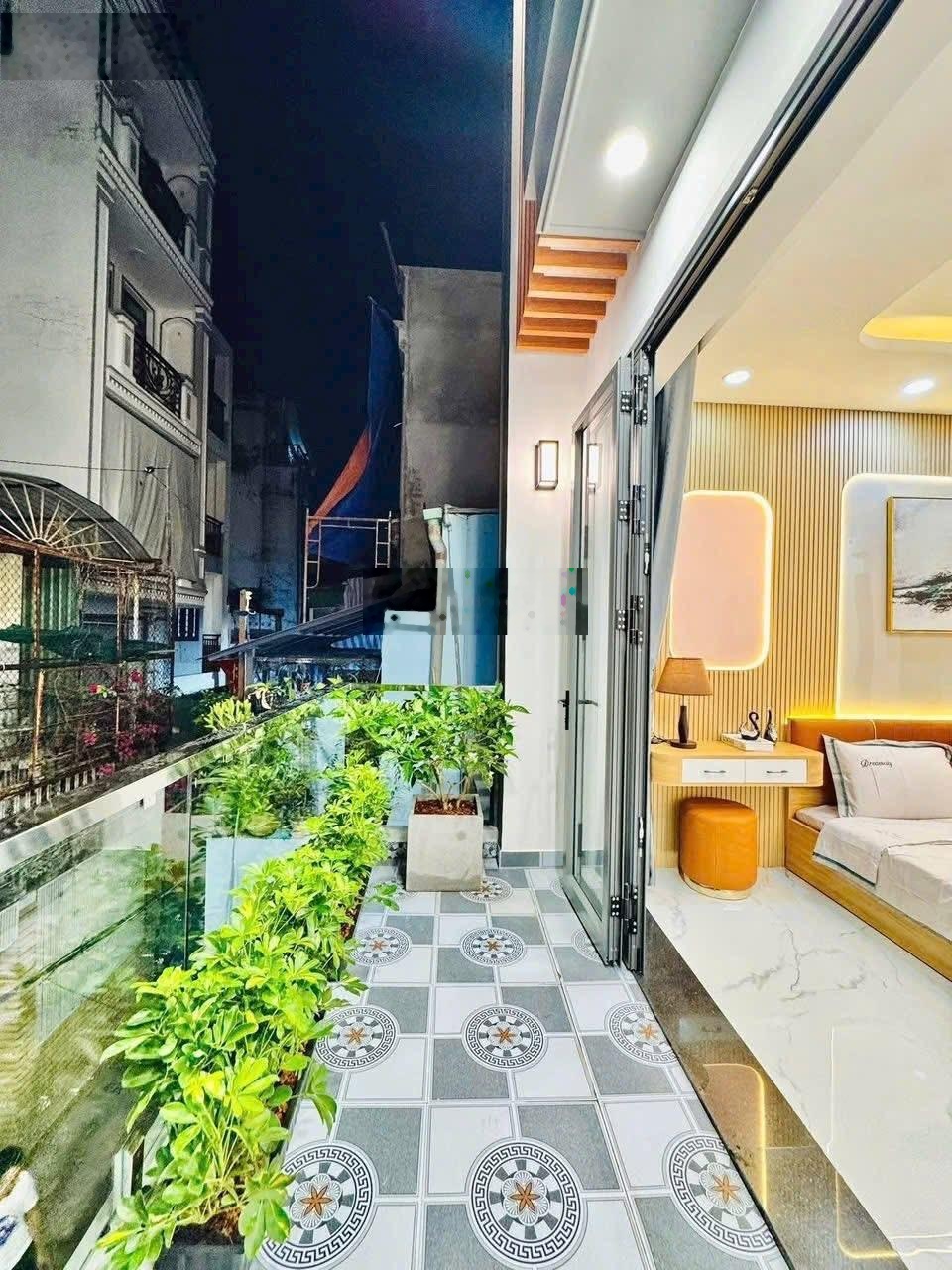 Tôi chính chủ bán nhà 82m2, tại Ngô Thời Nhiệm, P 5, Q3, HĐ thuê 24tr/th, sổ sẳn