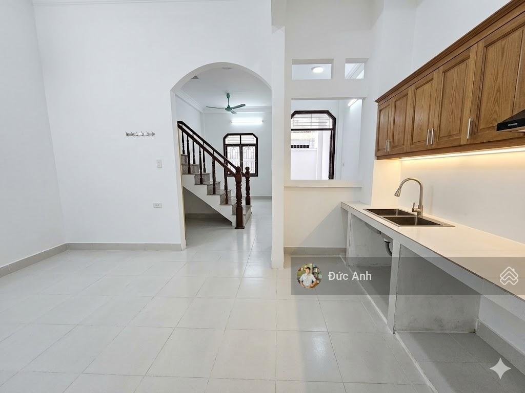 Hàng f0 siêu nóng bỏng - trung tâm sài đồng 60m2 - ngay gần hồ điều hòa - chủ người nhà- giá 7,8 tỷ