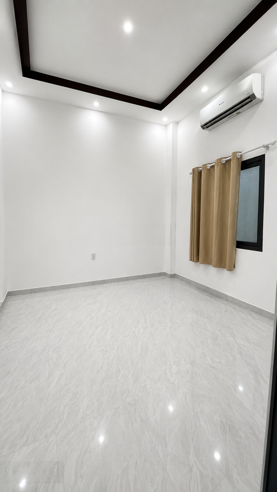 Nhà hiếm hiệp bình- giá cực tốt- ô tô đỗ cửa