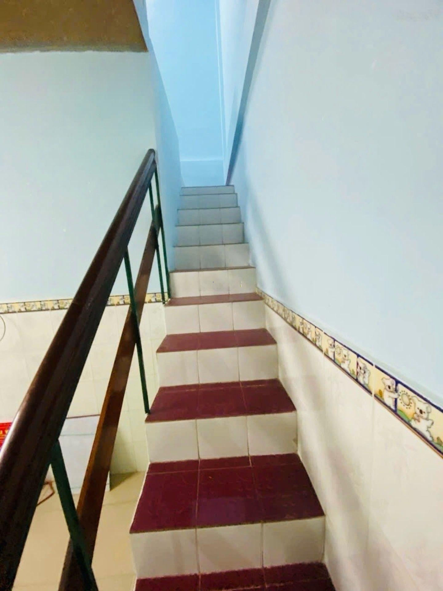 Bán nhà Trần Quốc Tuấn, p1, GV. 2 tầng 3,5 Tỷ