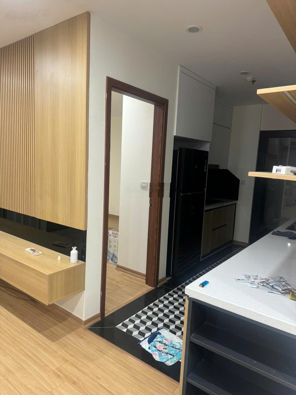 Bán căn 2PN2WC - 82m2, Housinco Nguyễn Xiển, NT cơ bản, tầng trung nhỉnh 6 tỷ có TL