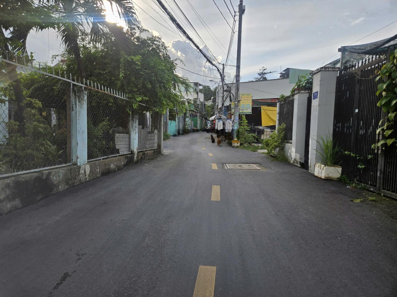 ~400m2 thổ cư 2 MT đường số 28 - Nguyễn Xiển giá tốt