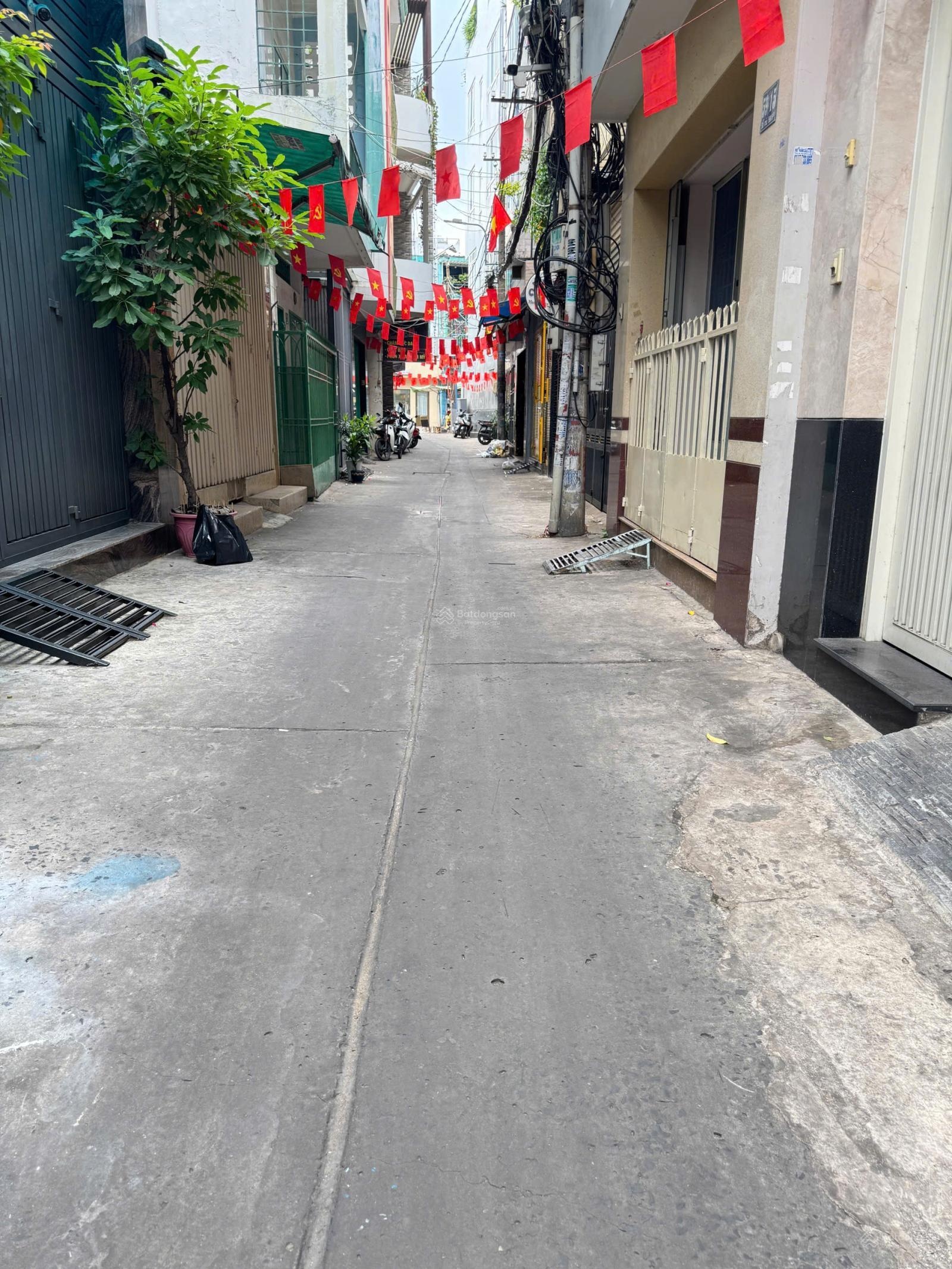 Bán nhà HXH tại Trần Phú, 9 tỷ VND, 35m2, cách mặt tiền 15m