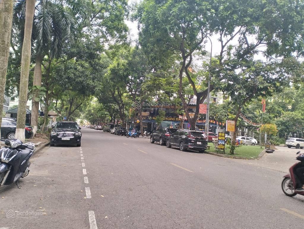 Biệt thự bán đảo Linh Đàm sát hồ điều hoà đẳng cấp Châu Âu