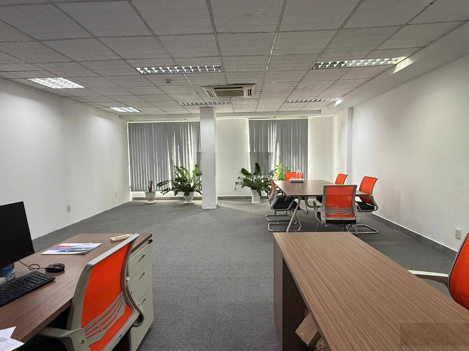 Văn phòng 60m2 full nội thất ở hoàng việt giá rẻ chỉ 19 triệu