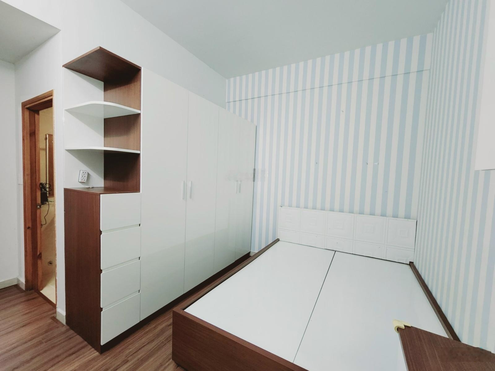 Cho thuê The CBD 2 phòng ngủ, 2WC, tầng trung, nội thất đầy đủ, giá thuê 10 triệu, LH: 0938264567