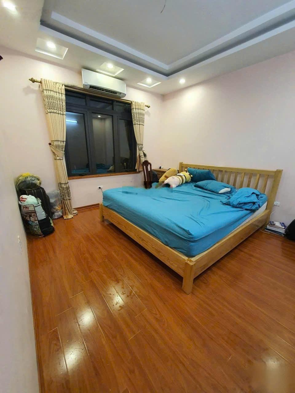 Cho thuê nhà ngõ 26 Huy Du (Mỹ Đình)50m2 x5T giá 15tr/th