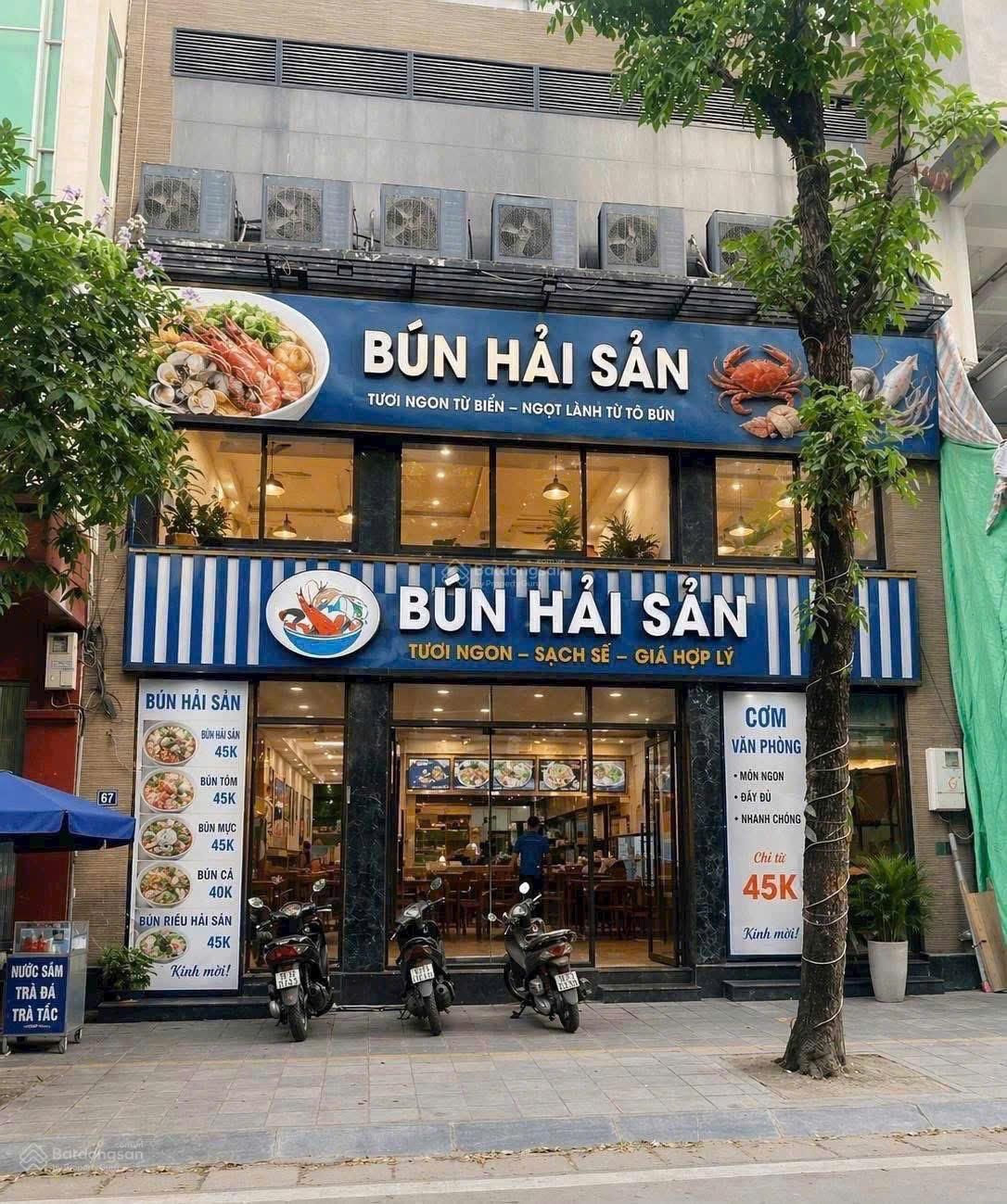Cho thuê nhà mặt phố Chùa Bộc, 93 m2, 4 tầng, mặt tiền 6m