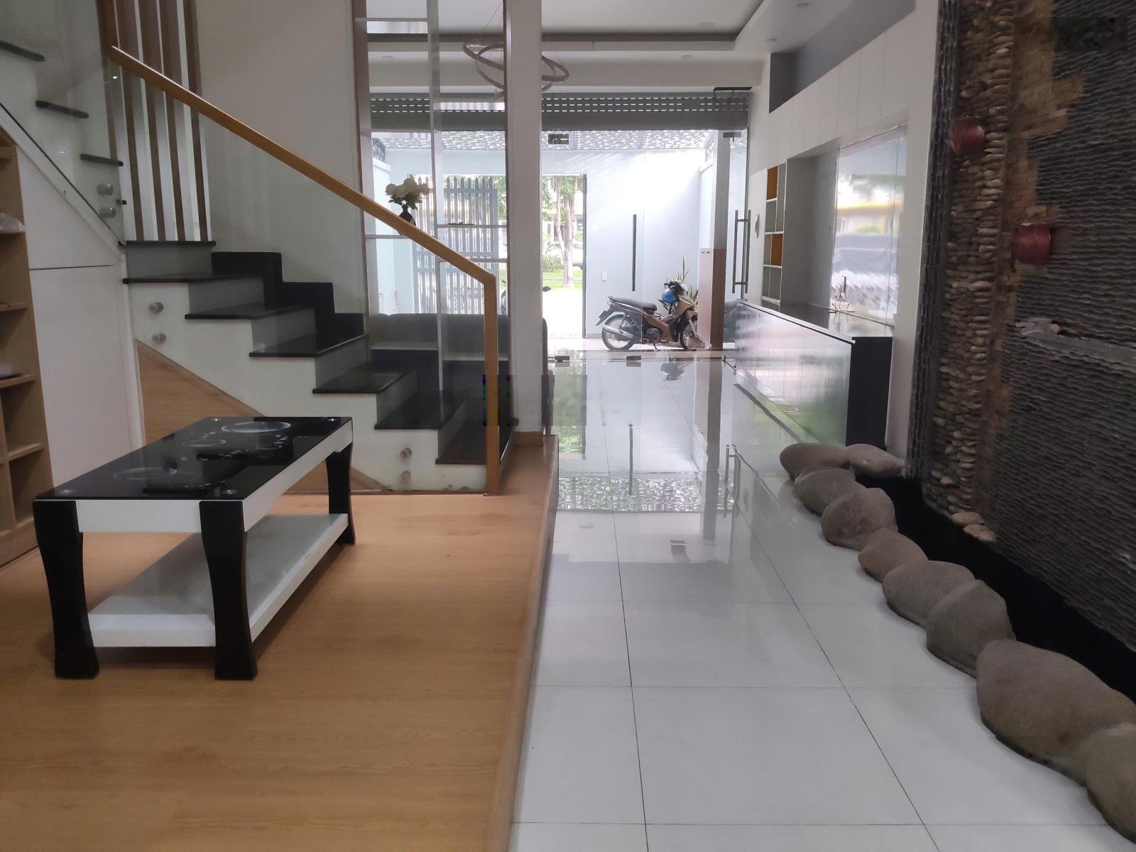 Cho thuê nhà khu dân cư Hiệp Thành 3 Diện tích 5*20, 4 PN