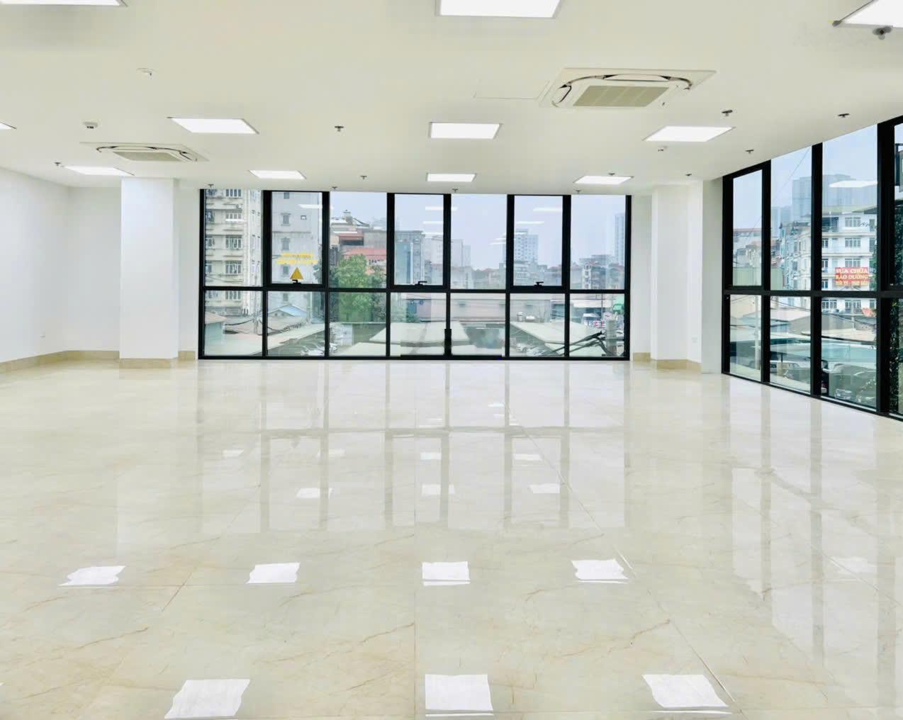 Văn phòng cho thuê 100m2 - 18tr/tháng tại 110 Bà Triệu - Hai Bà Trưng - Hà Nội, 0818790203