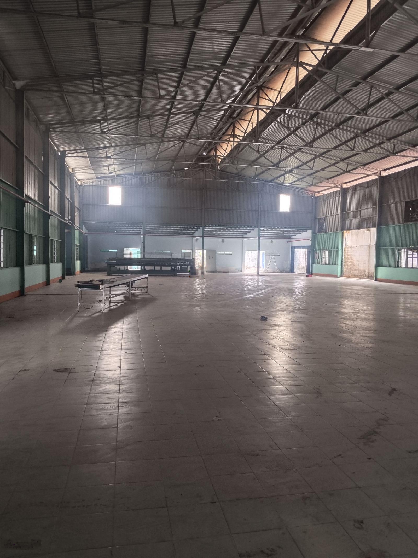 Cho Thuê Nhà Xưởnng 1/ Nguyễn Ảnh Thủ Quận 12, DT 3500m2, Giá 170Tr/Tháng