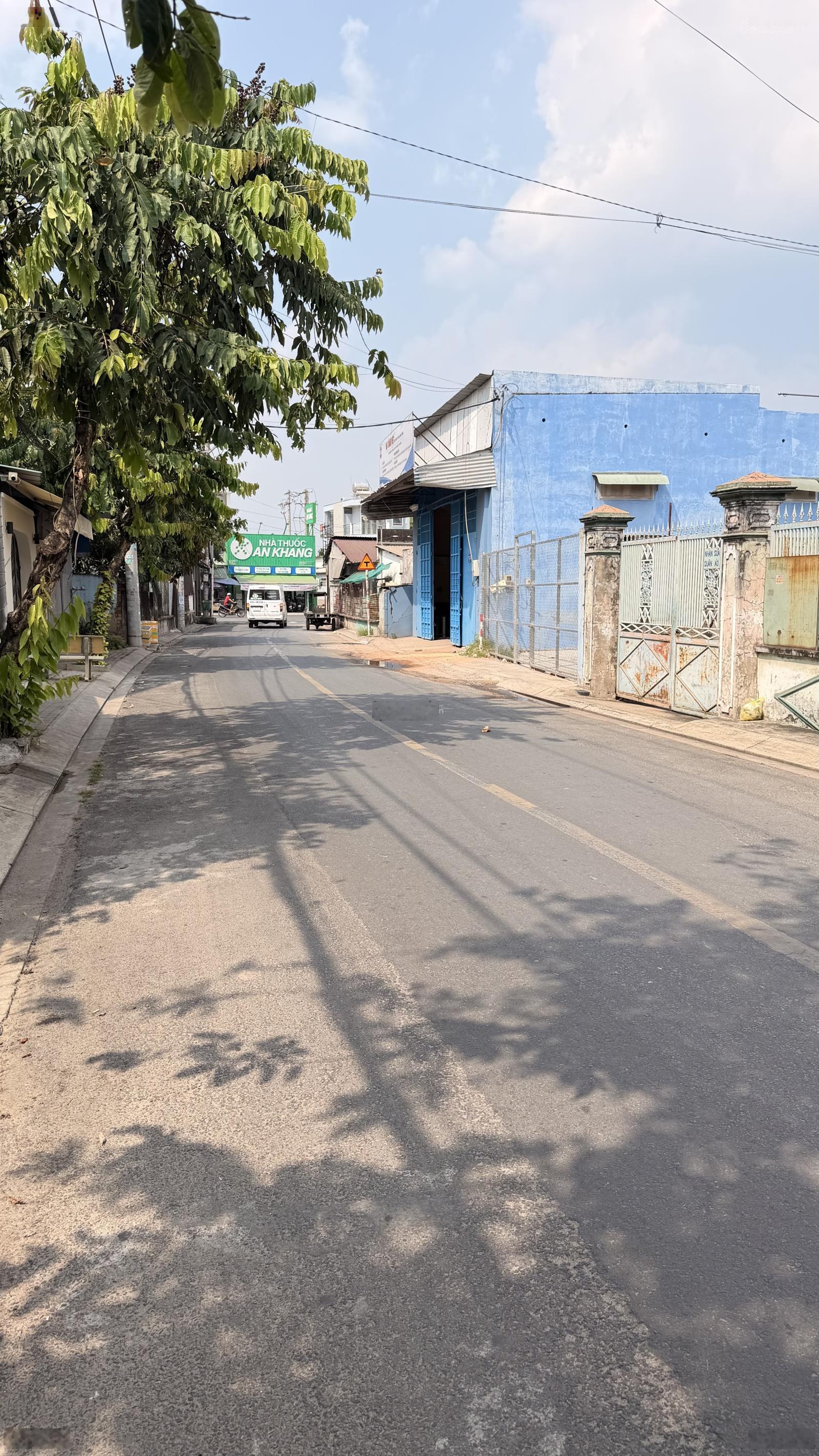 Mặt tiền Tân Thới Nhì 2 - 186m2 (full thổ cư) ngang 7.5m nở hậu 8.5m dài 22m gần Vin Hóc Môn