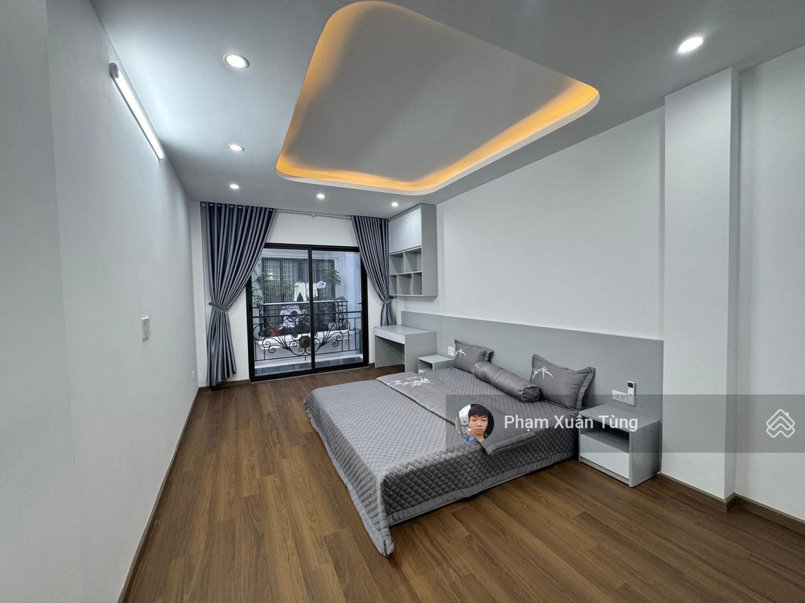 VÕ CHÍ CÔNG - HOÀNG QUỐC VIỆT, thang máy nhà xây mới, ngõ thông, phaps lý sạch, 60m ôtô đỗ, 39m2*6T