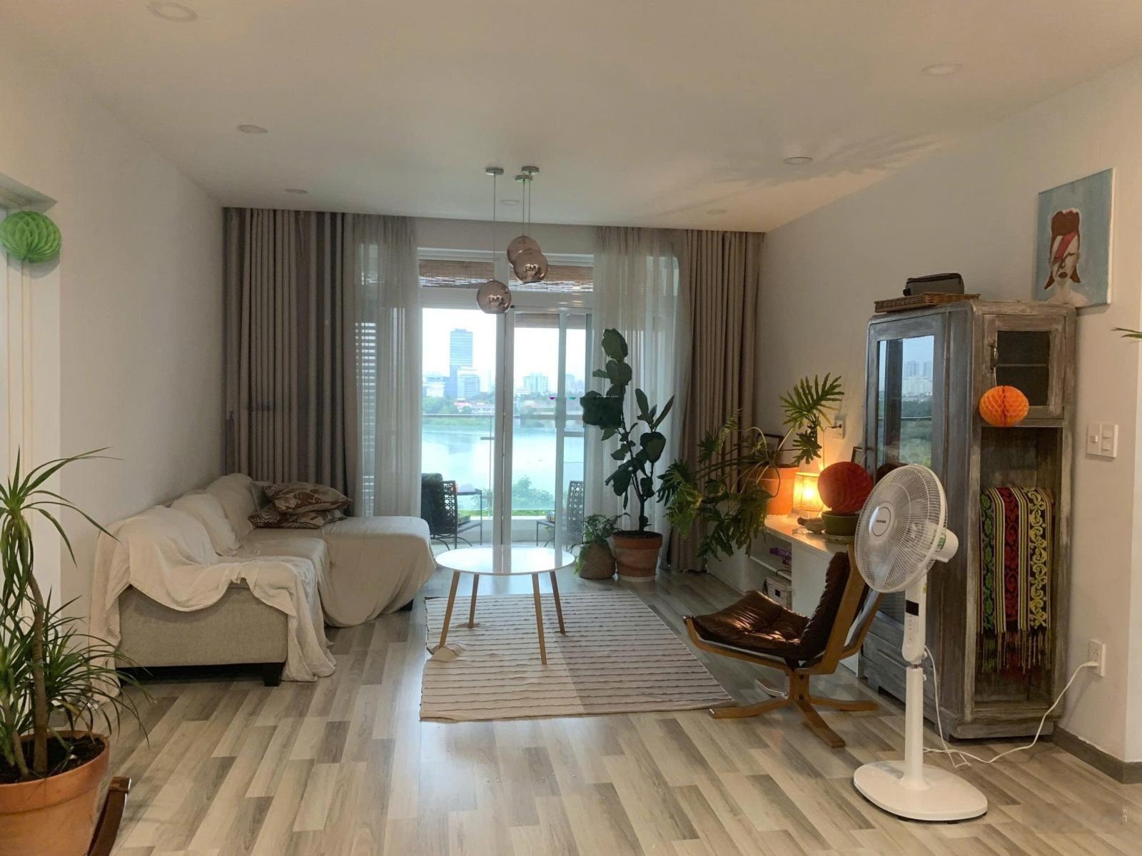 Cần cho thuê nhanh căn Riverside Residence, 136m2 view trực diện sông, giá 28 tr/th. Lh 0946956116