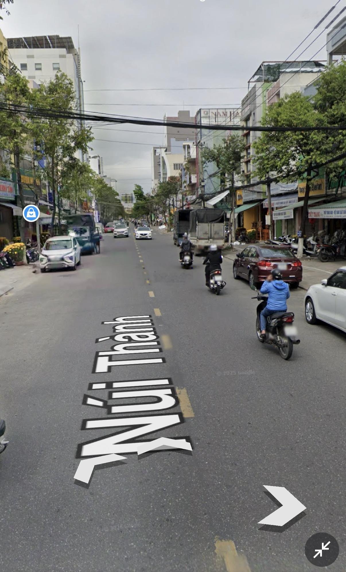 Chính chủ cần bán nhanh lô đất 548m góc 2 mặt tiền siêu hiếm đường Núi Thành.