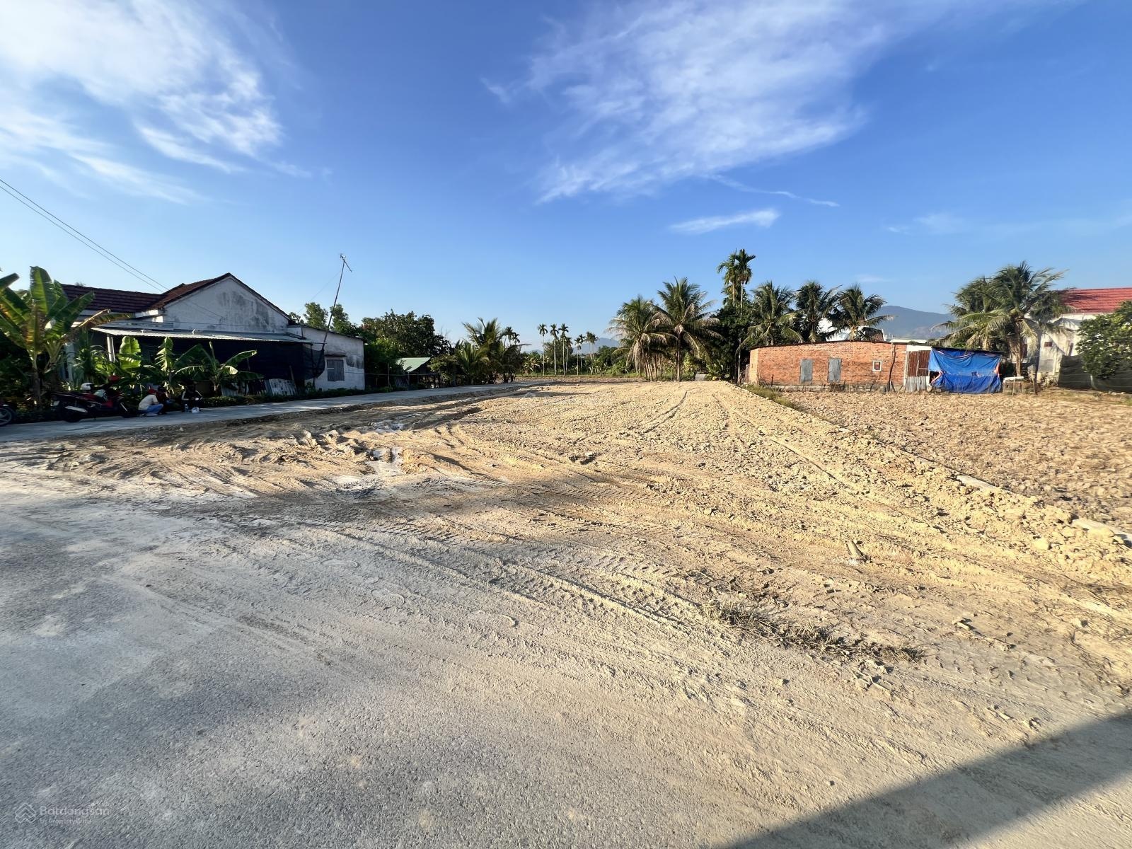 Đất 98 m2, 650 triệu VND tại xã Diên Phước, bán