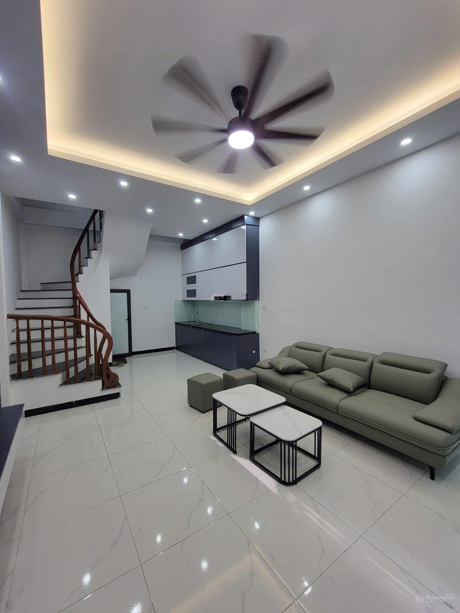 Chính chủ cho thuê lâu dài gấp NR 40m2, 4PN, 4WC tại Tả Thanh Oai, 8 triệu VND
