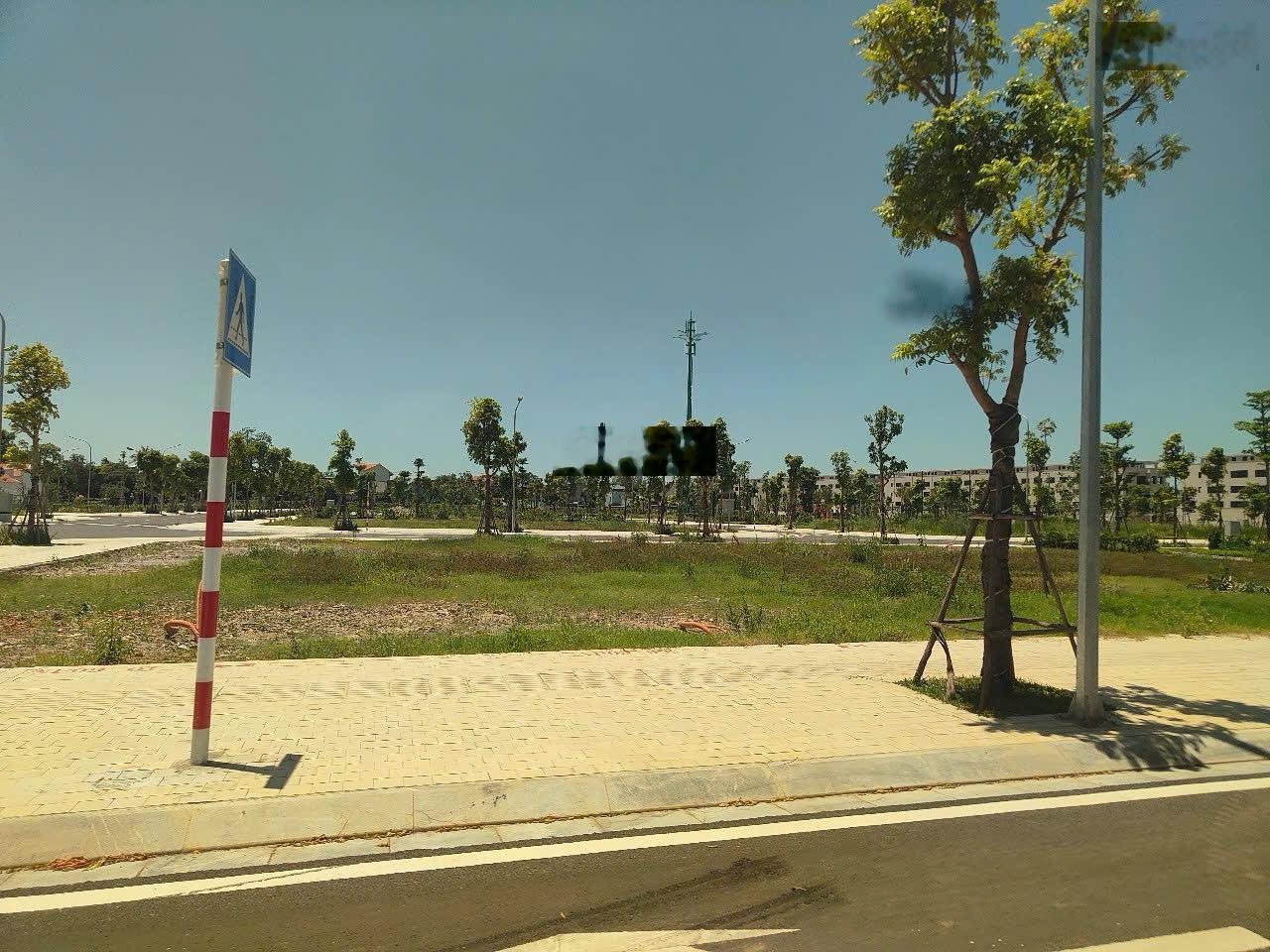 Bán đất đẹp, nhiều tiện ích tại Thôn Chợ, xã Cẩm Bình, huyện Cẩm Thủy, 14,6 triệu / m2, 389 m2