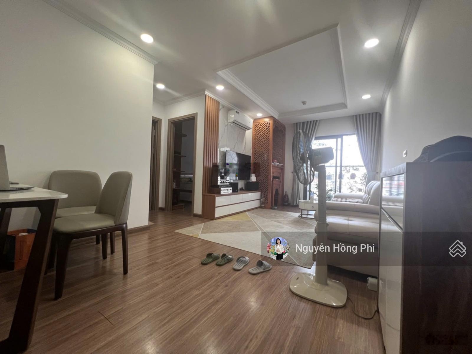 Bán CH 76m2 Le Grand Jardin Sài Đồng giá cực tốt 6,5 tỷ bao thuế phí sang sổ tầng trung view Vin