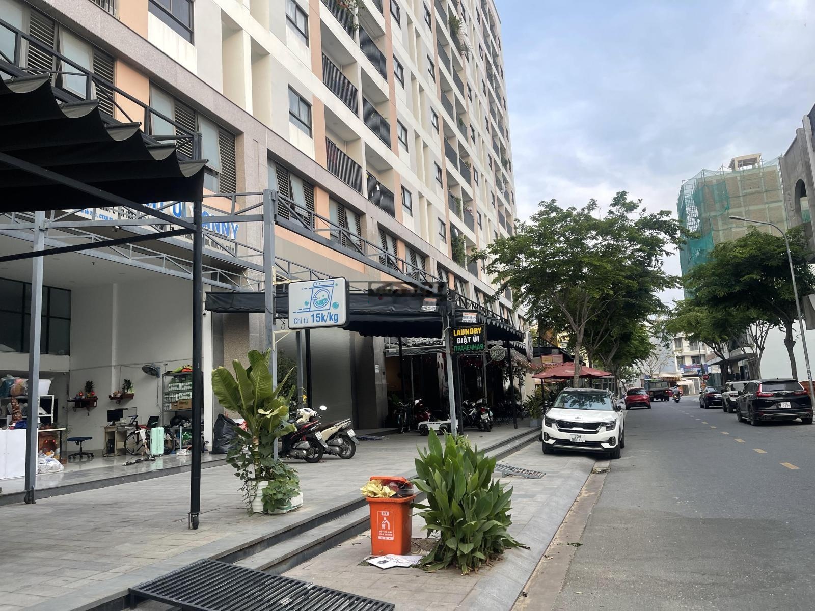 Cần tiền bán căn shophouse toà nhà XH1 VCN Phước Long 2. LH: 0762111113