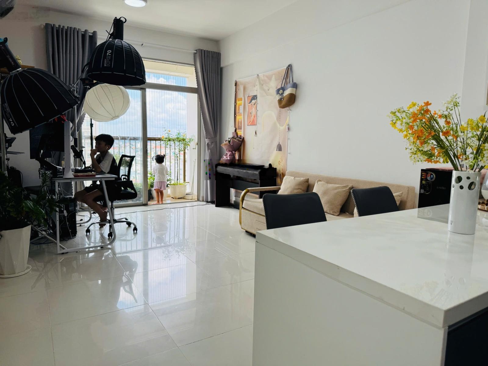 Căn hộ chung cư PARCSpring, đẹp, tiện ích, 68m2, 2pn, 1wc, tầng trung, giá thỏa thuận trực tiếp