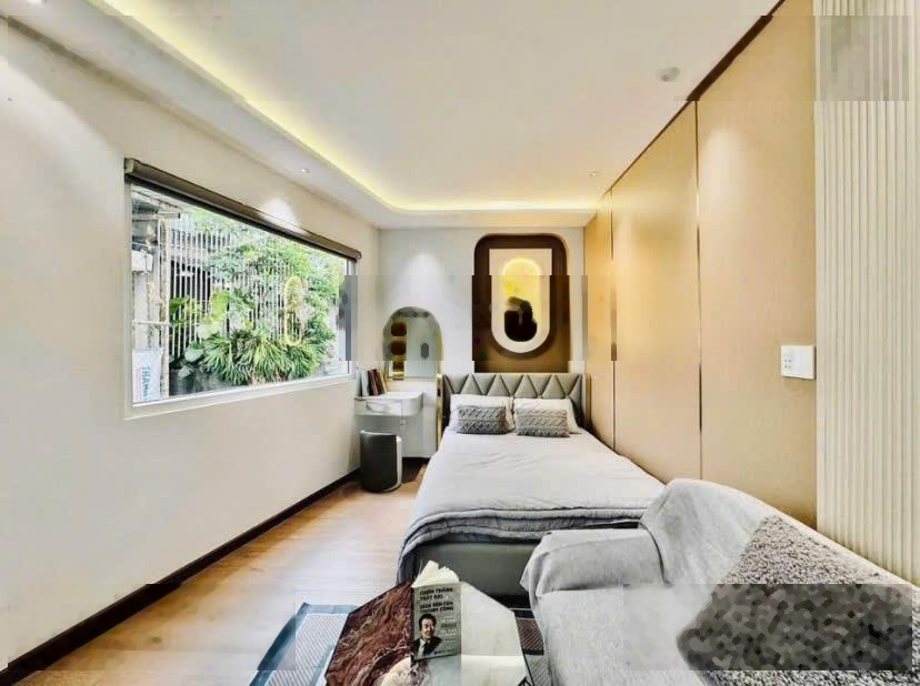 Bán nhanh liền tay nhà đường 6m ngay Hoàng Hữu Nam, Quận 9. Giá 1tỷ8 sẵn HĐ thuê 10tr/tháng, 69m2